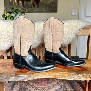 Stetson Snip Toe Leather Cowboy Boots W sz 10/M sz 8.5